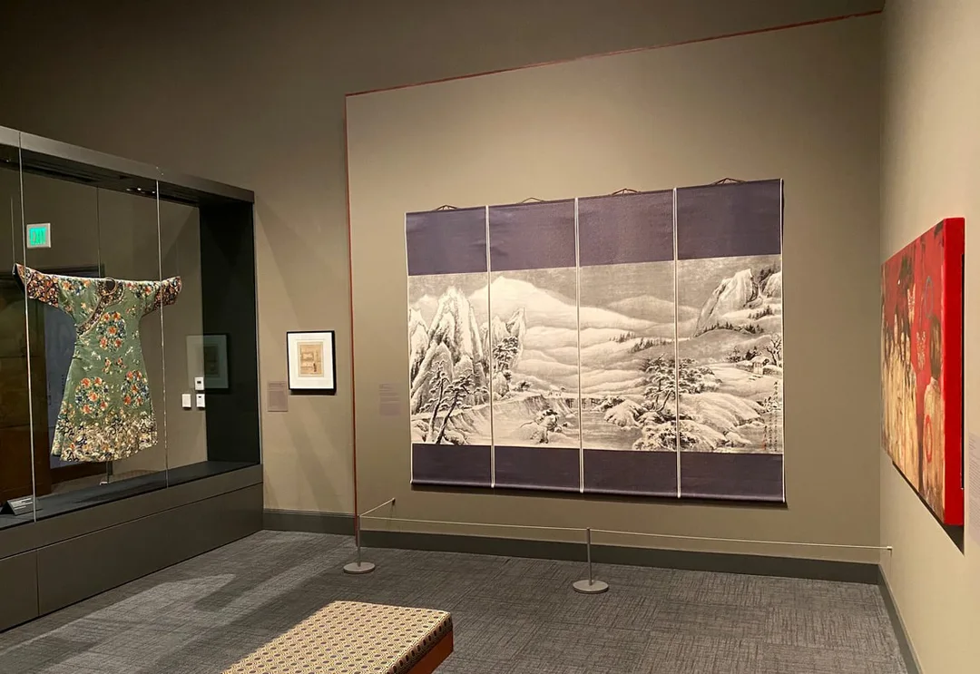 Art Gallery with Kimono and 4 black ink scrolls by I-Hsiung Ju